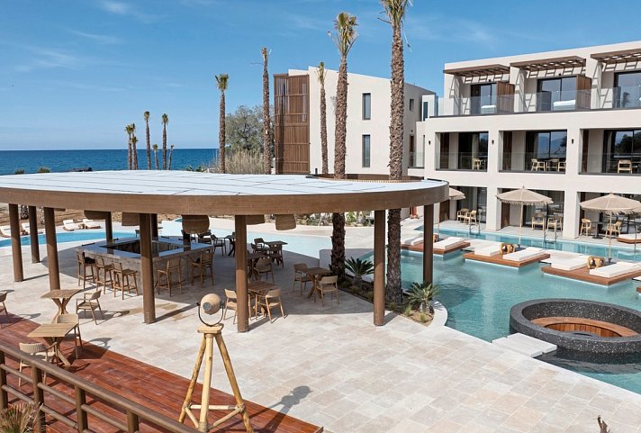 Nalu Resort & Spa
