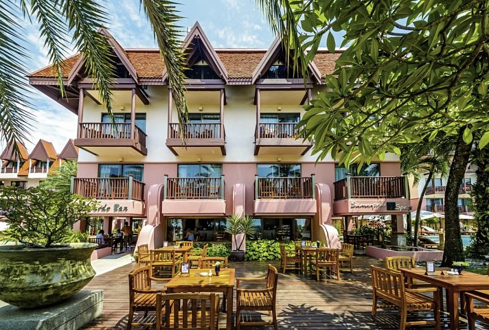 Seaview Patong Hotel