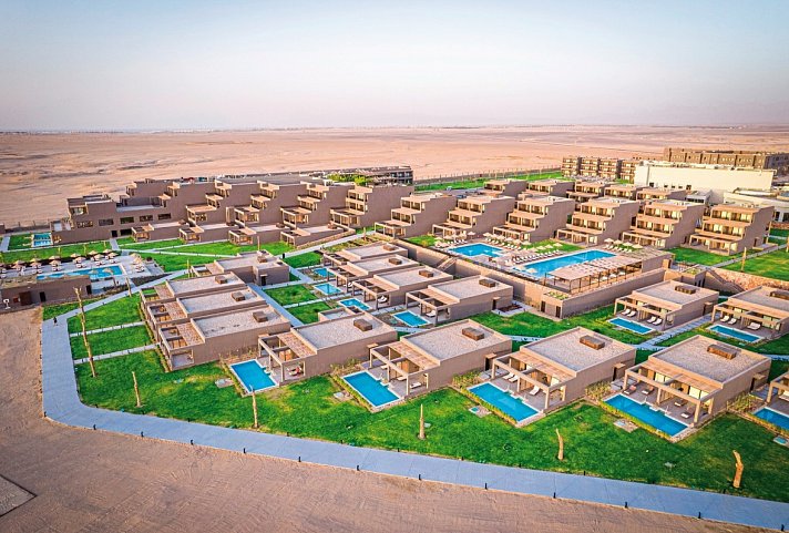 Sentido Naga Bay