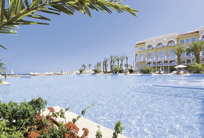 Premier Le Rêve Hotel & Spa