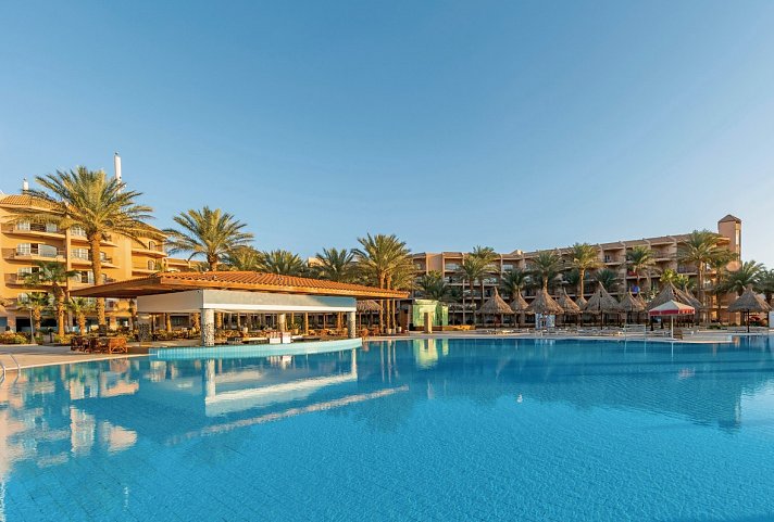 Siva Grand Beach Hotel