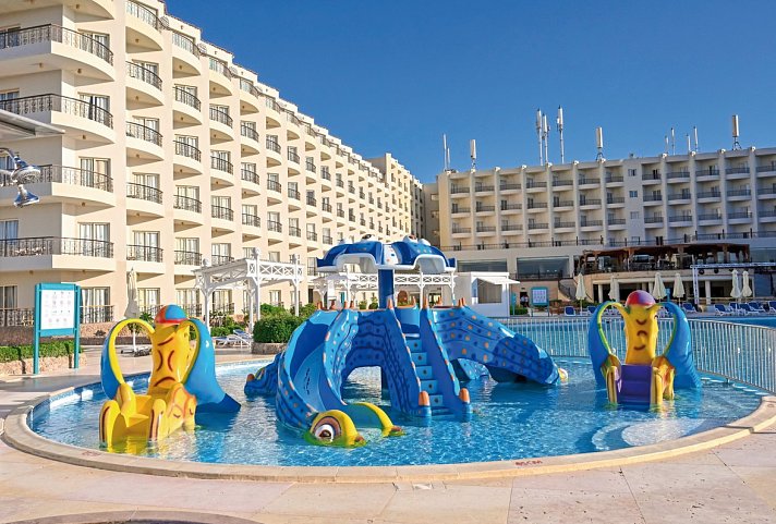 SUNRISE Le Jardin Aqua Park Resort