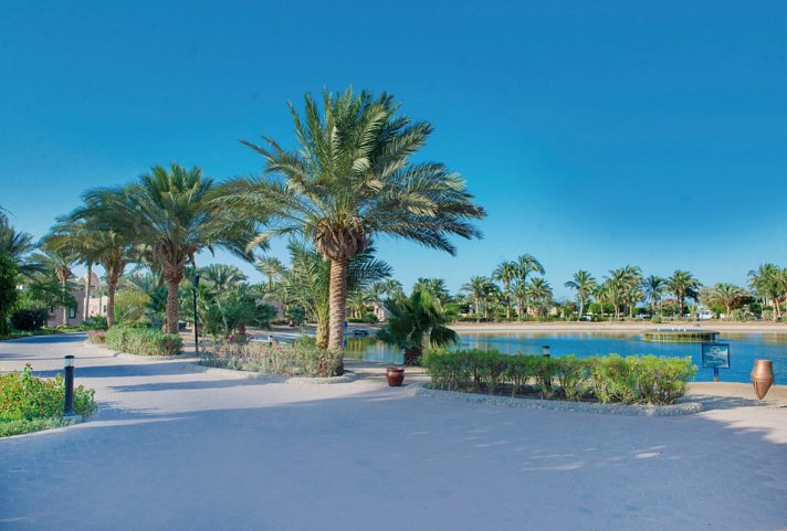 Pharaoh Azur Resort