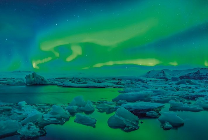 Isländische Naturelemente und Lichtspiele - Gletscherlagune Jökulsarlon