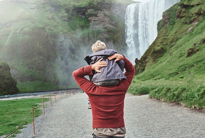 Familienspaß auf Farmen - Skogafoss