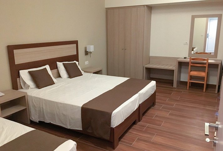 Sandy Beach Hotel