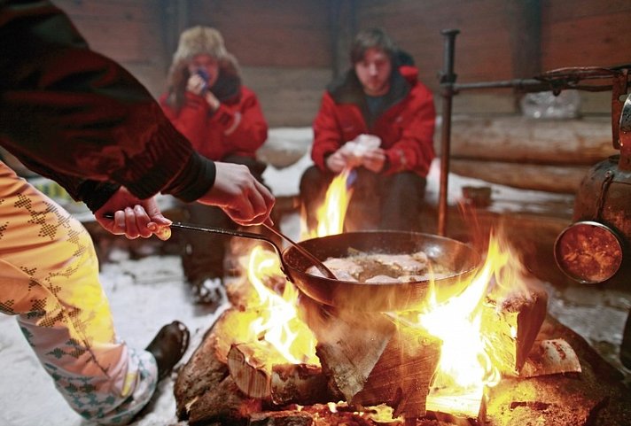 Harriniva - Lapplands Weihnachtszauber - Kota-Dinner