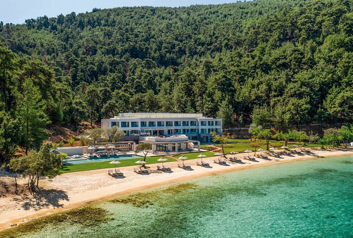 Vathi Cove Luxury Resort & Spa