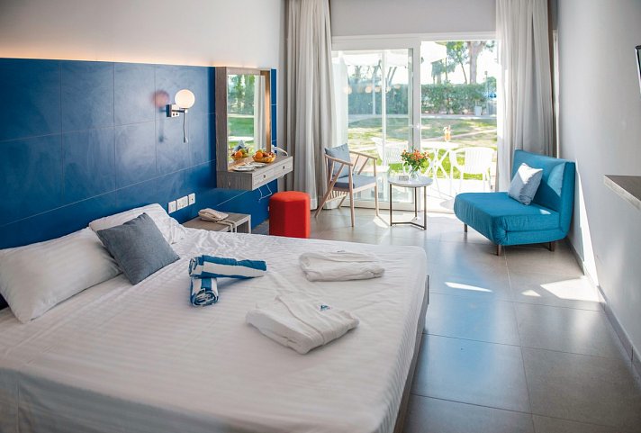 Park Beach Hotel