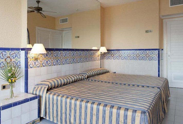 Playalinda Aquapark & Spa Hotel