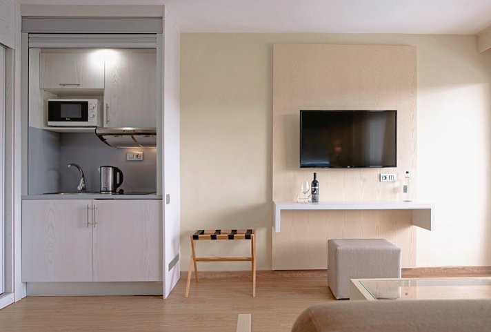 HL Suite Nardos
