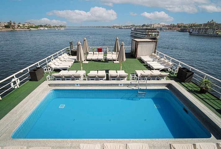 Klassische Nilkreuzfahrt mit MS Nile Symphony - Pool, MS Nile Symphony