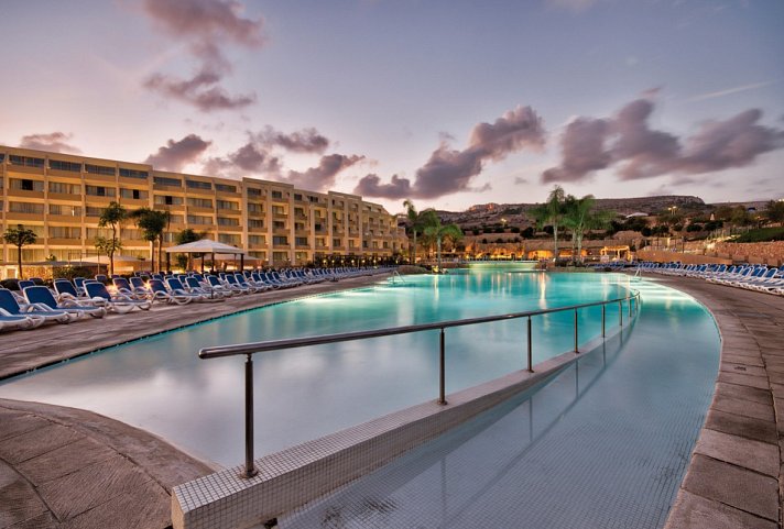 db Seabank Resort & Spa