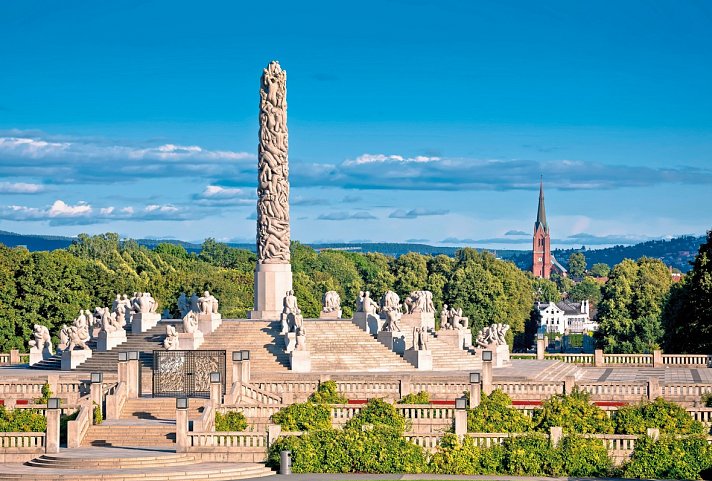 Mit Schiff und Bahn von Oslo nach Bergen - Vigeland Park