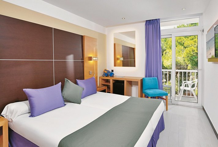 Isla de Cabrera Hotel