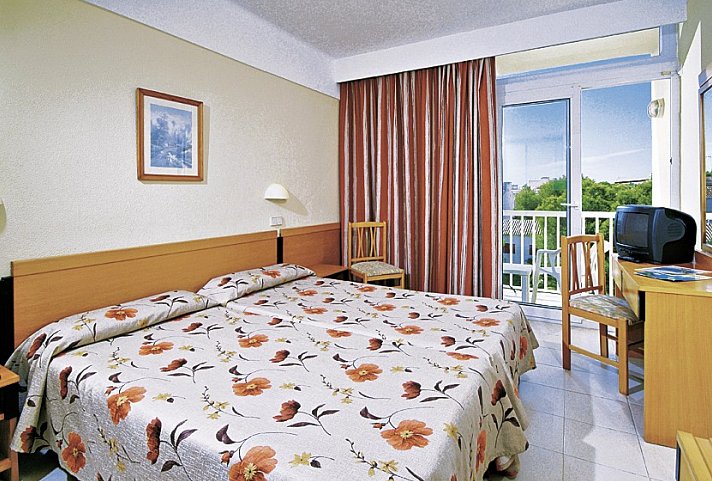 Isla de Cabrera Hotel