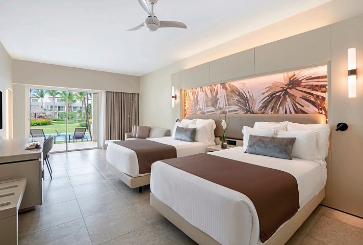 Breathless Punta Cana Resort & Spa - Wbsp. Xhale Club & Allure Junior Suite Swim Up (Zimmercodierung J1Q)