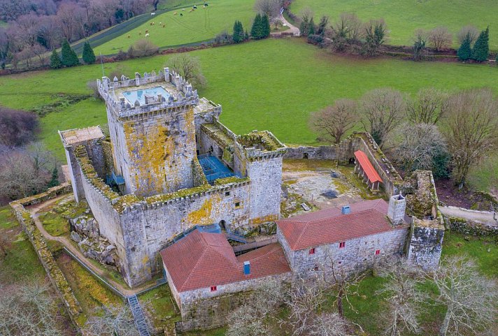 Wandern auf dem Jakobsweg - Die französische Route intensiv - Palas de Rei in Lugo
