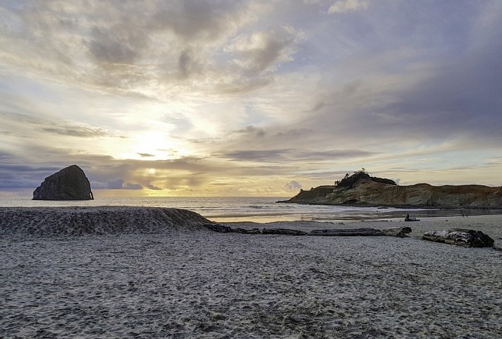 Wilde Küste & Majestätische Wälder - Cape Kiwanda,Oregon