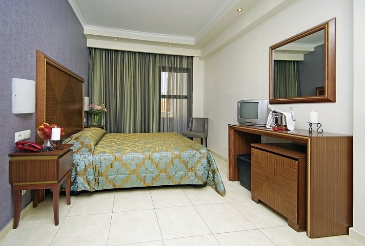 Mediterranean Resort Hotel