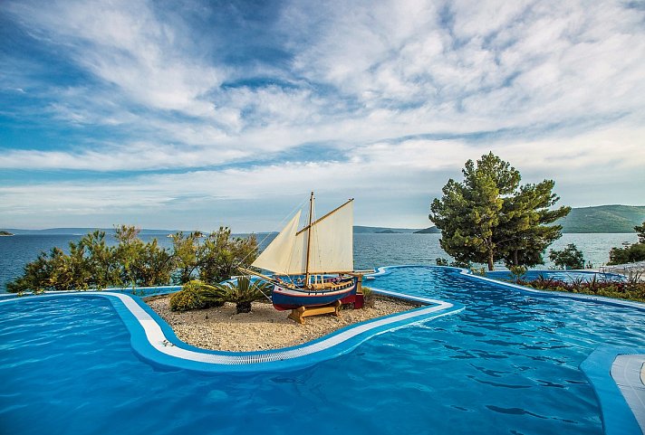 Amadria Park Camping Trogir (by Happy Camp)