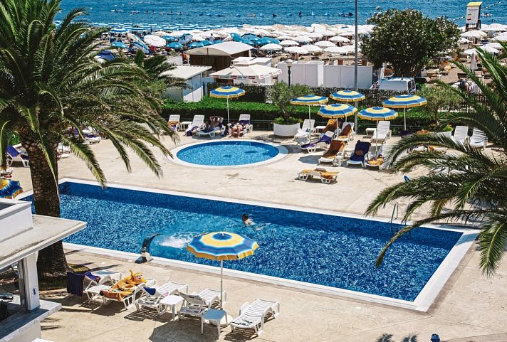 Montenegro Beach Resort