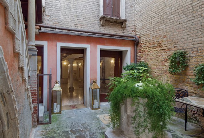 Hotel Pausania