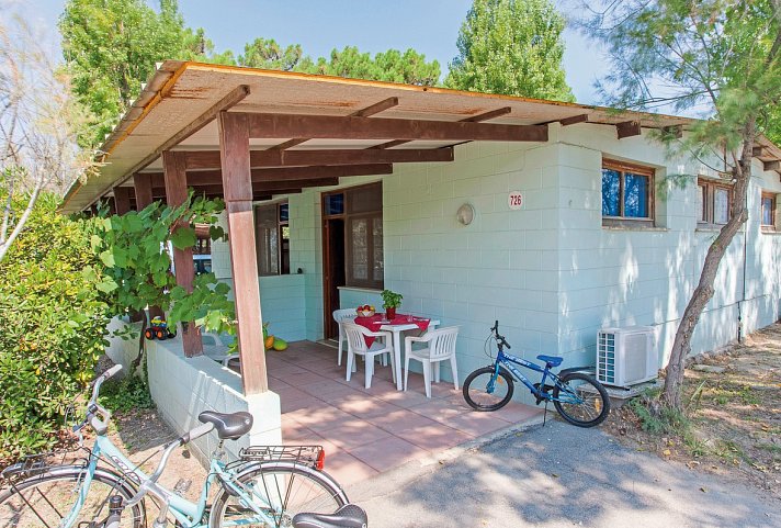 Feriendorf Rosapineta Süd - Wohnbeispiel 1-Raum-Chalet (Zimmercodierung HX1)