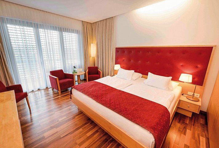 Therme Laa | Hotel | Silent Spa | Villas - Wohnbeispiel Doppelzimmer Superior (Zimmercodierung DS1)