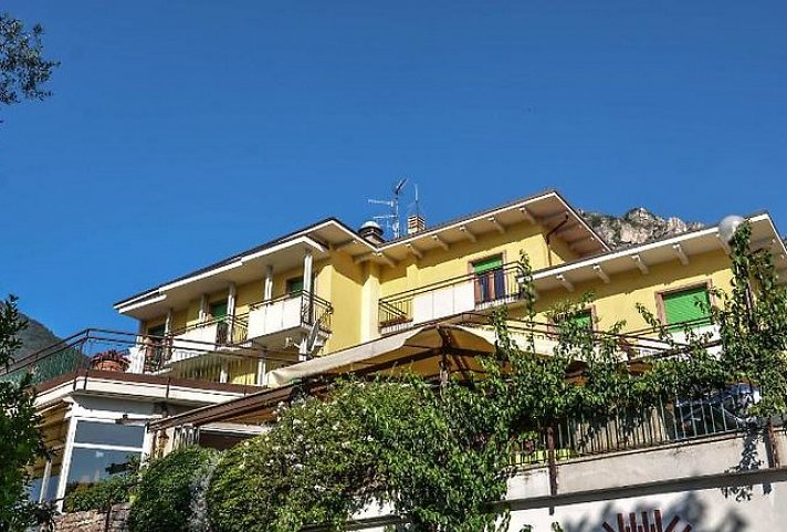 Limone