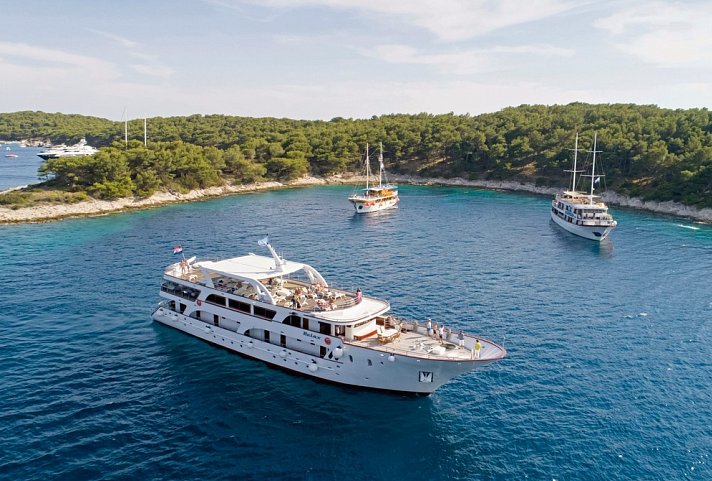 Kreuzfahrt Highlights Norddalmatiens - Schiffsbeispiel Motoryacht