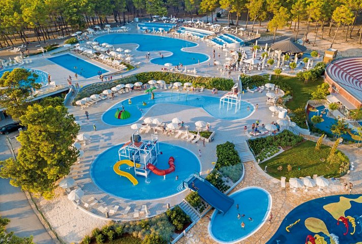 Zaton Holiday Resort