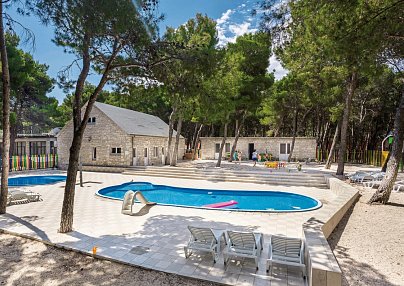 Hotel Zora Primosten