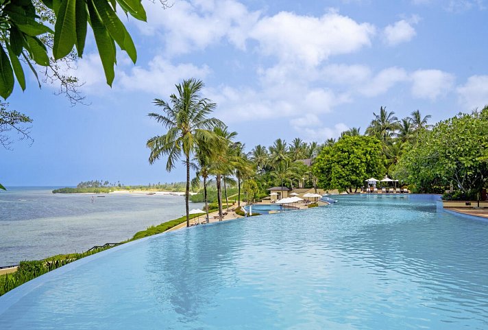 Sea Cliff Resort & Spa