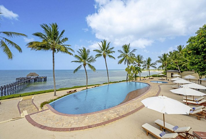 Sea Cliff Resort & Spa