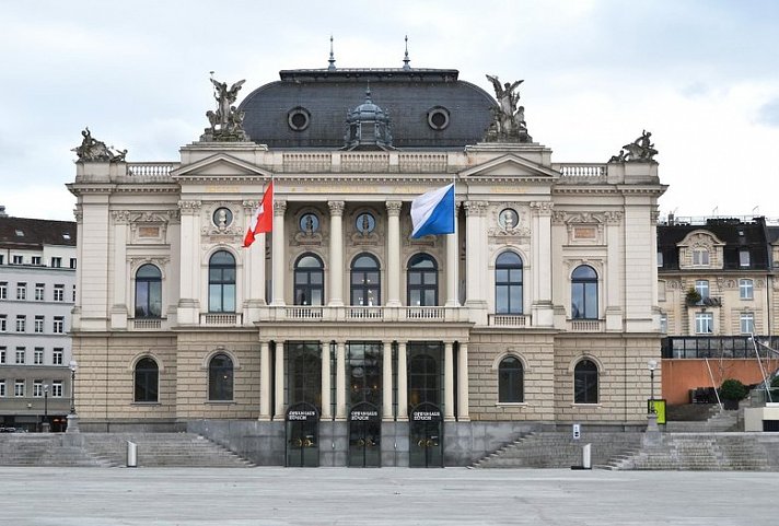 Small Luxury Hotel Ambassador a L'Opera