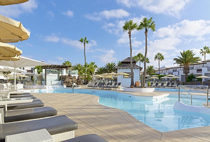 H10 White Suites Boutique