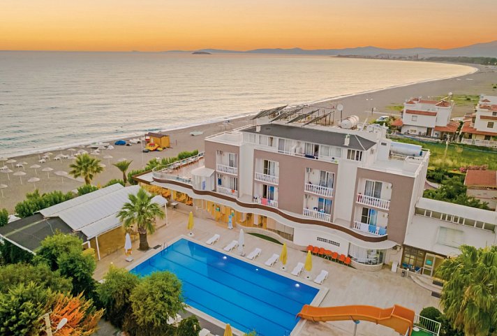Dogan Beach Resort
