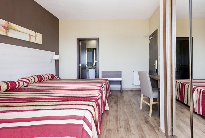 Best Siroco - Wohnbeispiel Doppelzimmer (Zimmercodierungen DB1 & DC1)