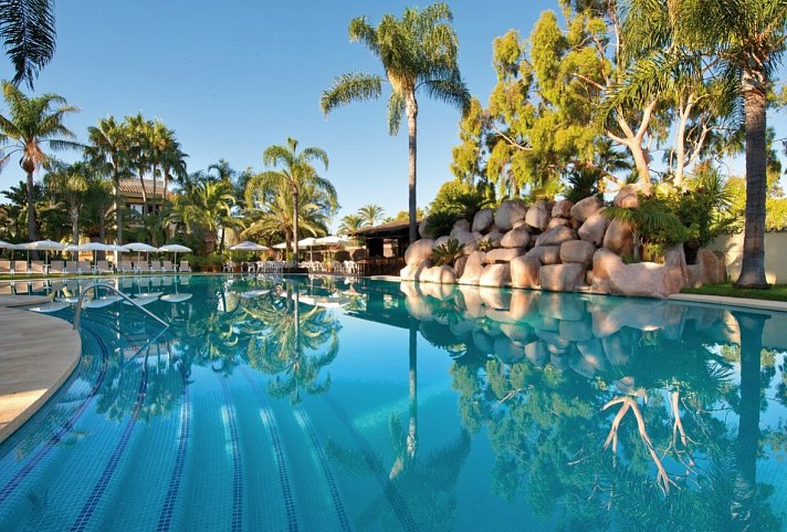 BlueBay Banús