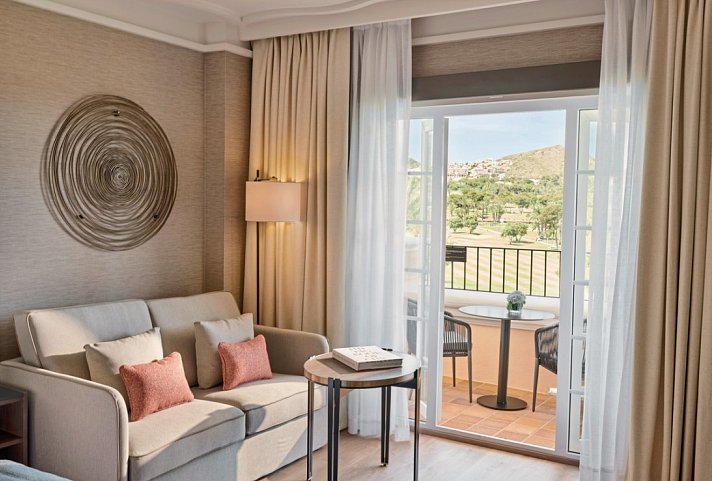 Grand Hyatt La Manga Club Golf & Spa - Wohnbeispiel Doppelzimmer King oder Twin (Zimmercodierungen DB1, D1E, D2E & D3E)
