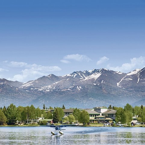 The Lakefront Anchorage