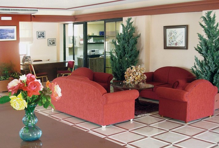 Hotel Seven Stars