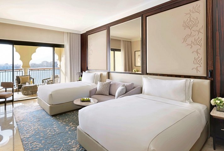 The Ritz-Carlton Abu Dhabi, Grand Canal - Wohnbeispiel Two Bedroom Family Deluxe (Zimmercodierung FD1)