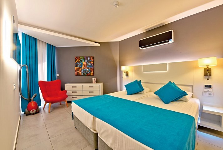 Green Garden Suites