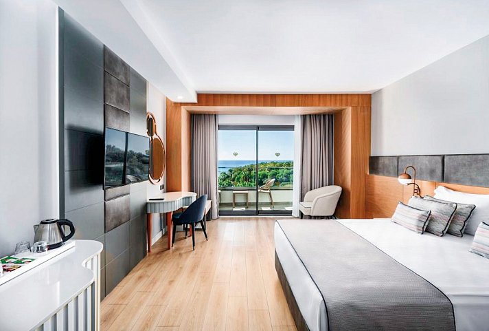 Diamond De Luxe Hotel & Spa