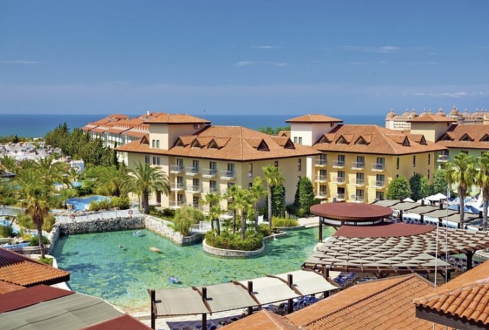 Club Grand Aqua