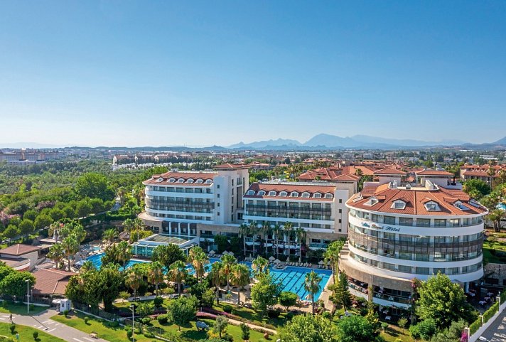 Alba Royal Hotel