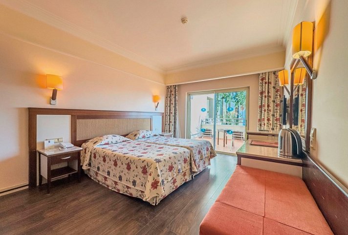 Melas Holiday Village
