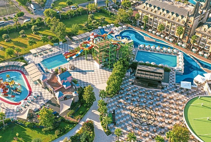 Crystal Prestige Elite & Spa